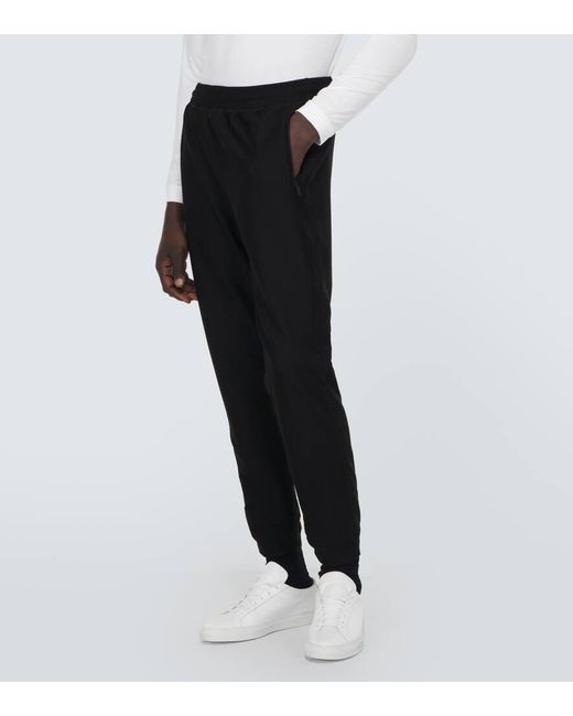 Pantalones deporitvos Giorgio Armani de hombre de color Black