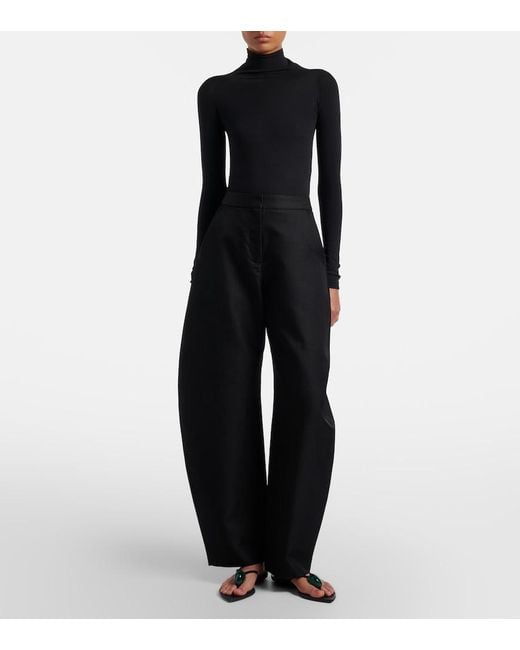 Alaïa Black Embellished Patent Leather Thong Sandals