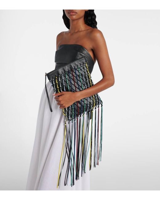 Gabriela Hearst Black Clutch Naila Aus Leder Mit Fransen