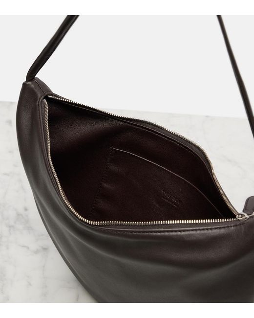 Borsa A Spalla Izzy Small di The Row in Black