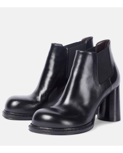 Bottega Veneta Black Cliff Leather Chelsea Boots