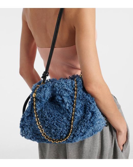Clutch Flamenco Medium di Loewe in Blue