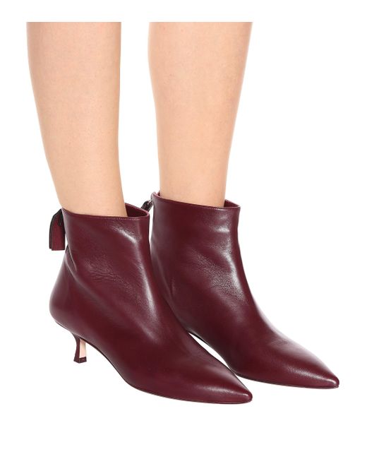 stuart weitzman juniper 45