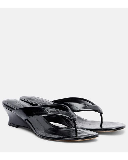 Le Monde Beryl Black Micro Wedge Leather Thong Sandals