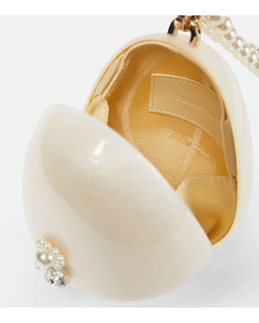 Clutch Mini Egg con perlas Simone Rocha de color White