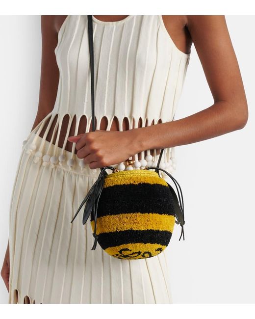 Bolso Cruzado Paula's Ibiza Bee De Rafia Loewe de color Yellow