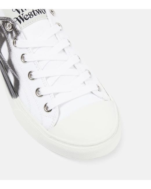 Sneakers Plimsoll 2.0 in canvas di Vivienne Westwood in White