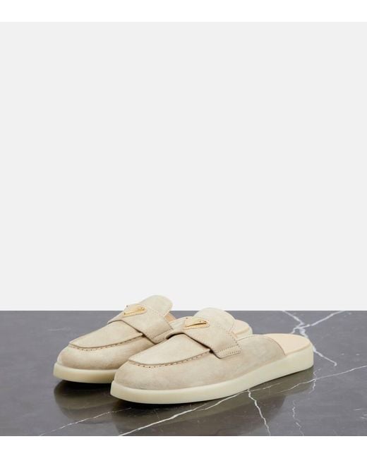 Prada Natural Slippers Aus Veloursleder