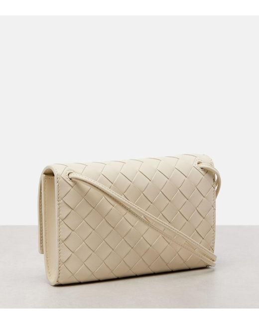 Bottega Veneta Natural Andiamo Daisy Leather Shoulder Bag