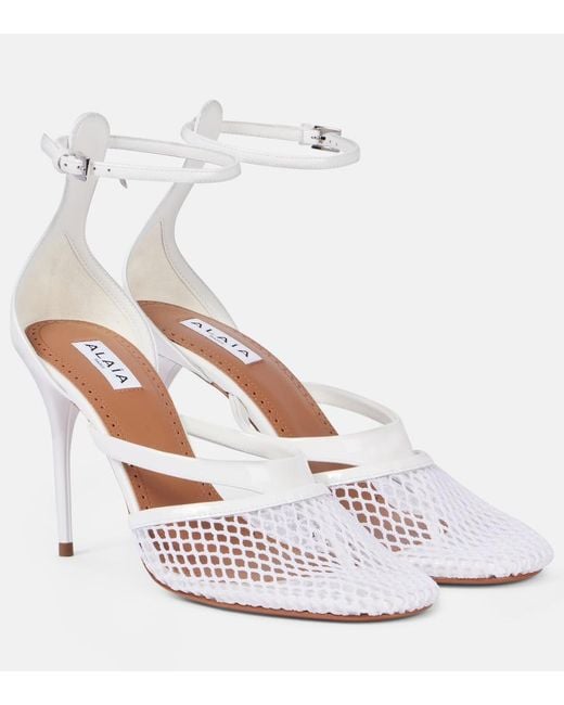 Alaïa White Infradito 90 Fishnet Patent Leather Pumps