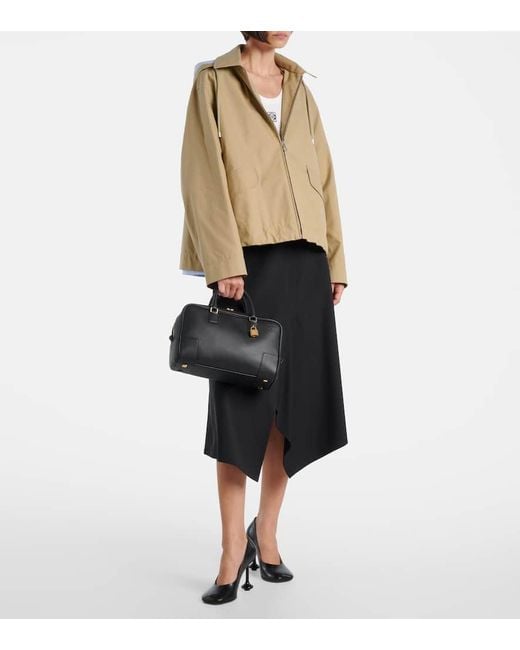Borsa Amazona 28 di Loewe in Black
