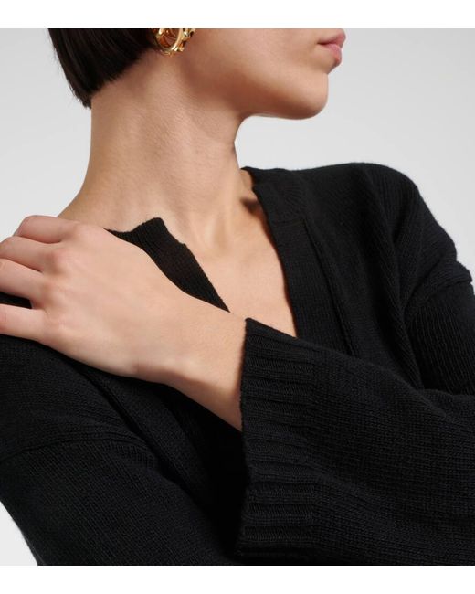 Jersey de lana virgen con logo Valentino de color Black