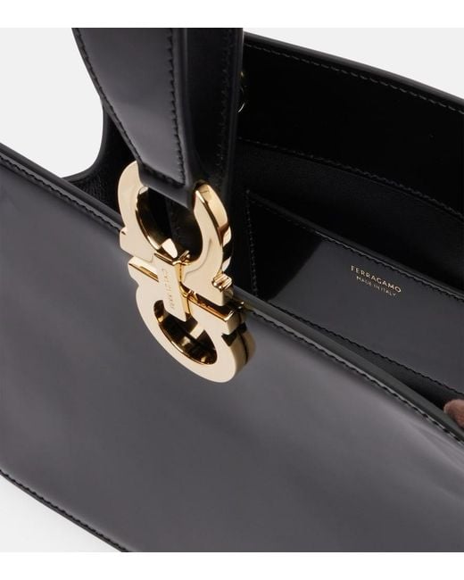 Clutch Piccola di Ferragamo in Black