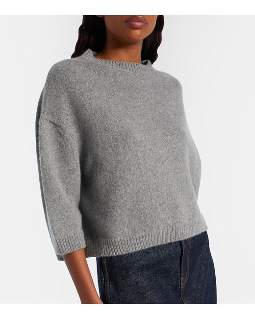 Khaite Gray Sabina Cropped Cashmere Sweater