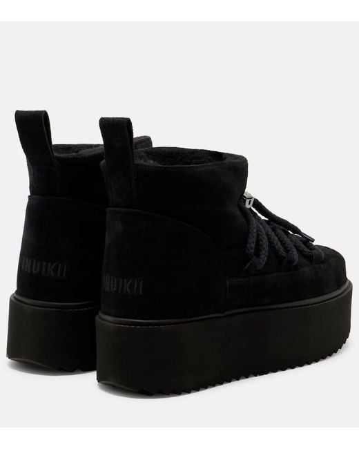 Bottines Apres-Ski Classic Low A Plateforme En Daim Inuikii en coloris Black
