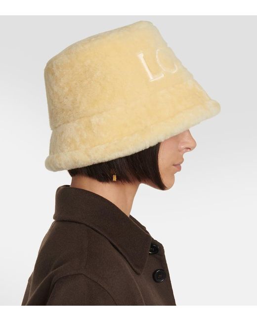 Sombrero de pescador de borrego con logo Loewe de color Natural