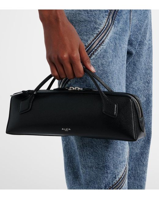Alaïa Black Clutch Le Teckel Small Aus Leder