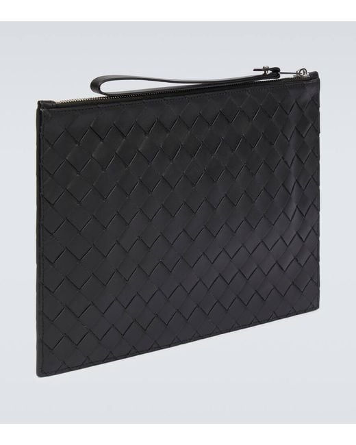 Bottega Veneta Etui Mit Riemen Intrecciato Large Aus Leder in Black für Herren