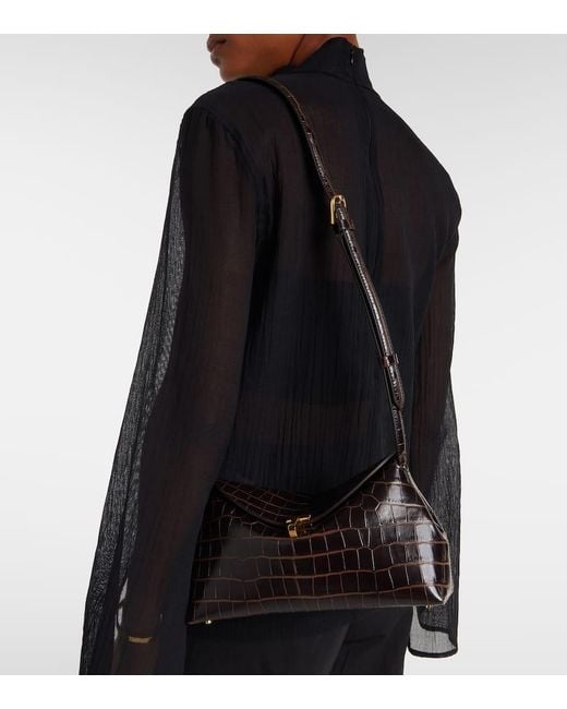 Clutch T-Lock di Totême  in Black