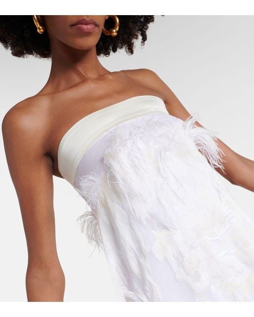 ‎Taller Marmo White Bridal Trapeze Fringed Jacquard Gown