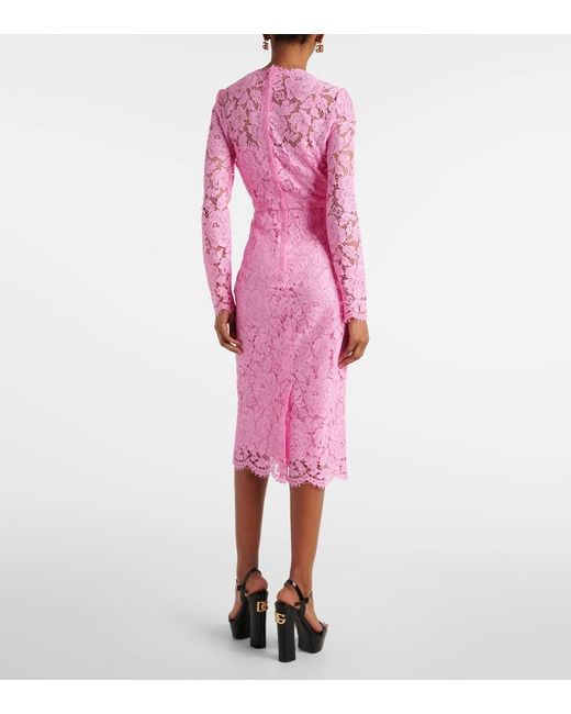 Vestido midi de encaje floral Dolce & Gabbana de color Pink