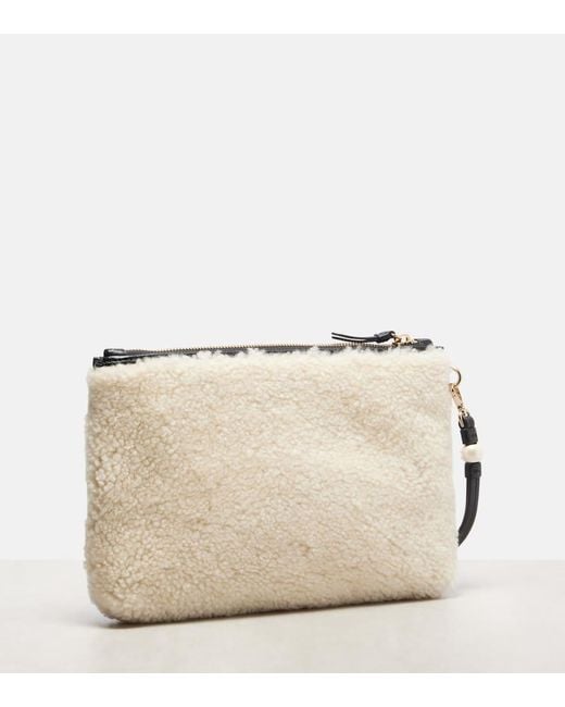 Jimmy Choo Natural Etui Mit Riemen Aus Shearling