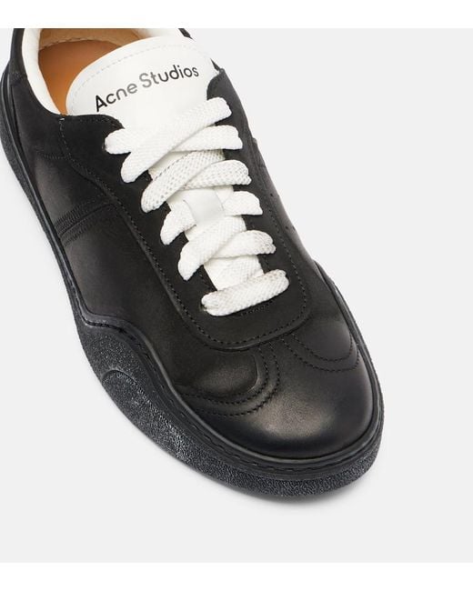 Sneakers di Acne in Black