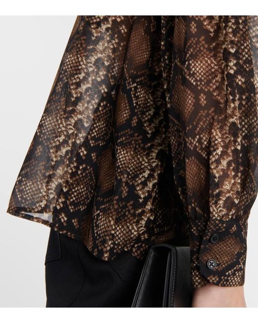 Blusa Carina de seda con efecto serpiente Nili Lotan de color Brown