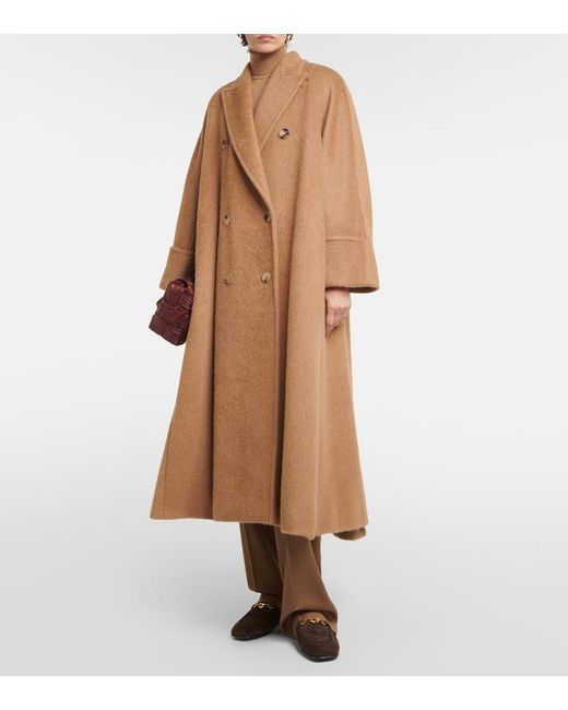 Cappotto oversize Caronte in cammello di Max Mara in Brown