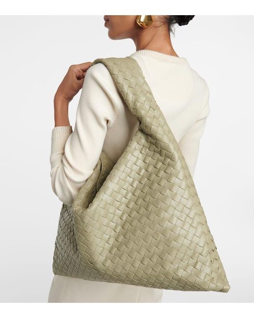 Bottega Veneta Metallic Schultertasche Hop Large Aus Leder