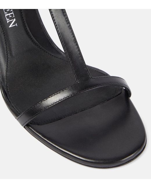 Sandalias Harness de piel Alexander McQueen de color Black
