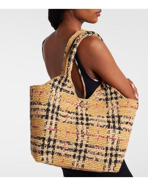 Shopper Check Large di Burberry in Metallic