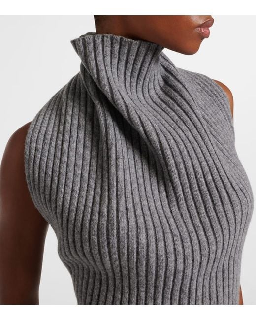 Victoria Beckham Gray Top Aus Rippstrick