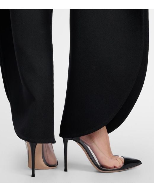 Gianvito Rossi Black Gianvito Leather-Trimmed Pumps