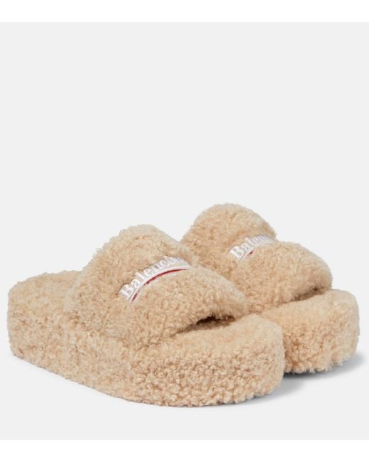 Balenciaga campaign-logo faux-shearling slides - Black