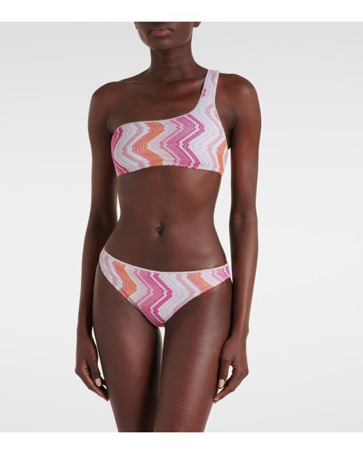 Bikini asymetrique imprime Missoni en coloris Pink