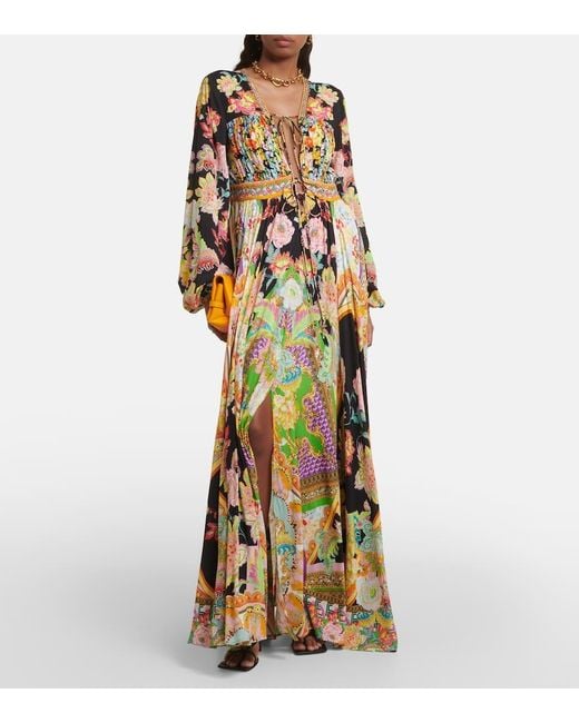 Camilla Metallic Maxikleid aus crêpe mit print