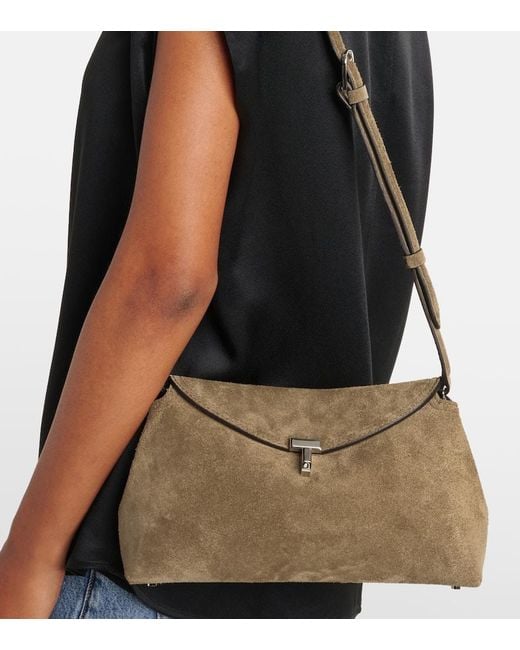 Totême  Brown Clutch T-Lock Aus Veloursleder
