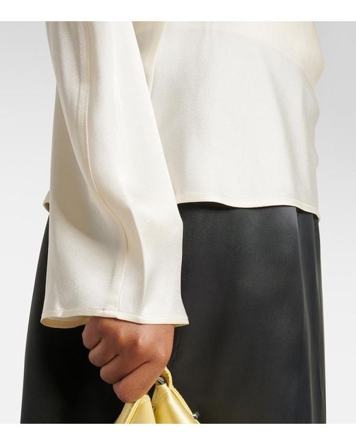 Top di Rohe in White
