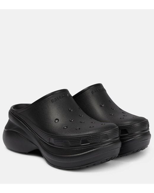 X Crocs zuecos de goma con plataforma de Balenciaga de color Negro