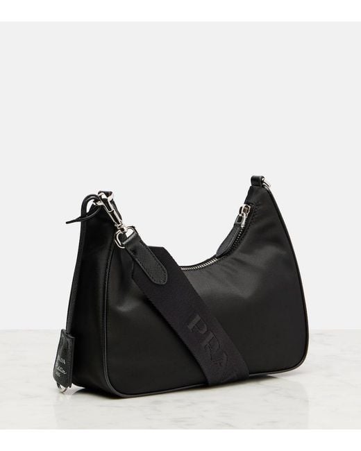 Prada Black Schultertasche Re-Edition 2005 Aus Re-Nylon