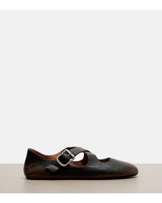 Alaïa Brown Leather Ballet Flats