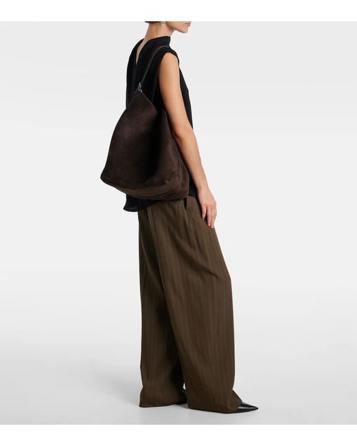 Sac Belted Large En Daim Totême  en coloris Black