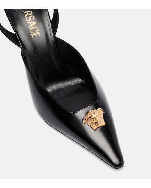 Pumps Versace en coloris Black