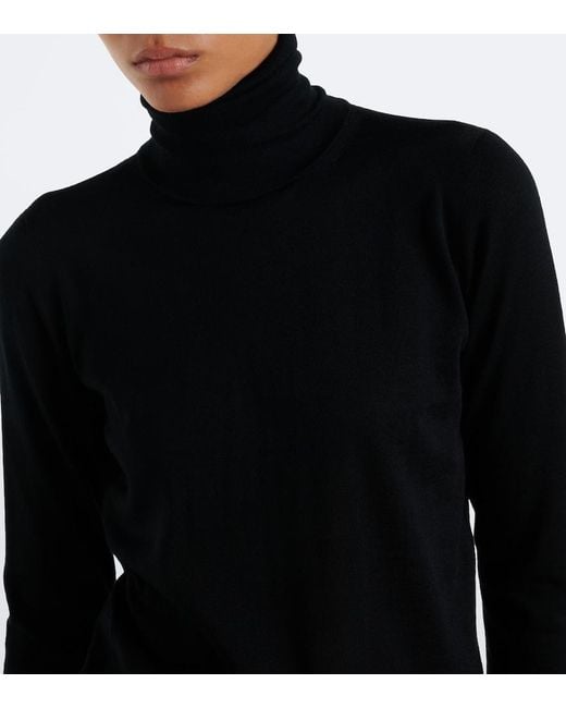 Max Mara Black Virgin Wool Turtleneck Sweater