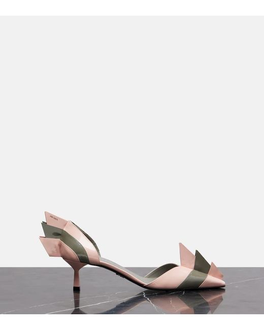 Escarpins En Cuir Verni Prada en coloris Pink