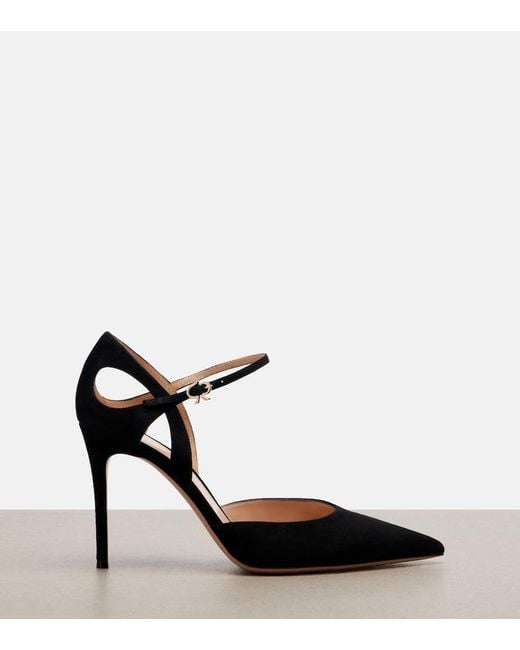 Gianvito Rossi Black Suede Pumps