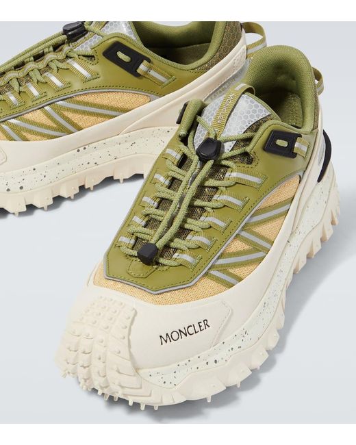 Sneakers Trailgrip con pelle di Moncler in Natural da Uomo