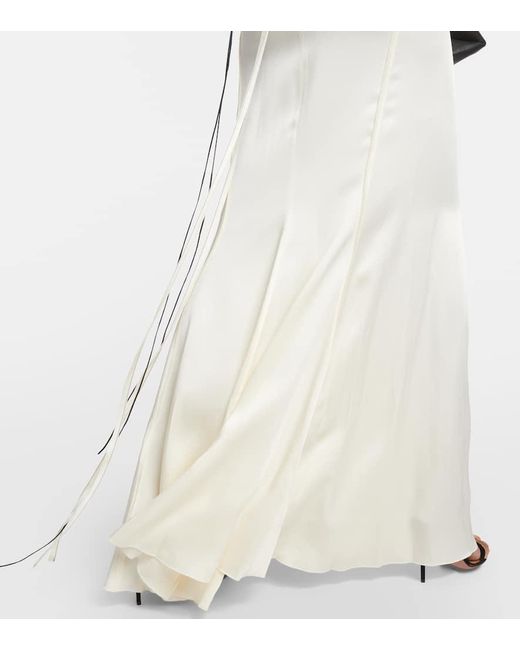 Robe Longue En Satin Et Dentelle Victoria Beckham en coloris White