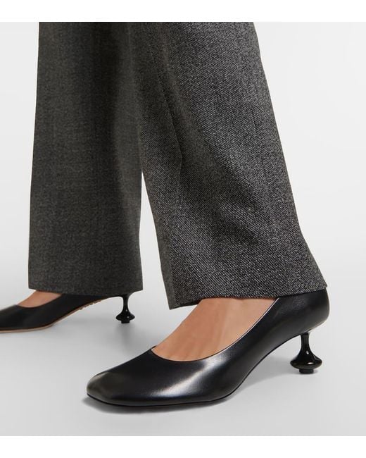Pumps Toy 45 di Loewe in Black
